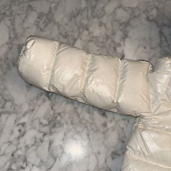 MONCLER WHITE UNISEX HOODED DOWN JACKET 3Y - Picture 4 of 17